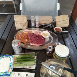 千葉県香取市の農園リゾートTHE FARMの日帰りBBQ。犬連れで楽しめます。Go with dog